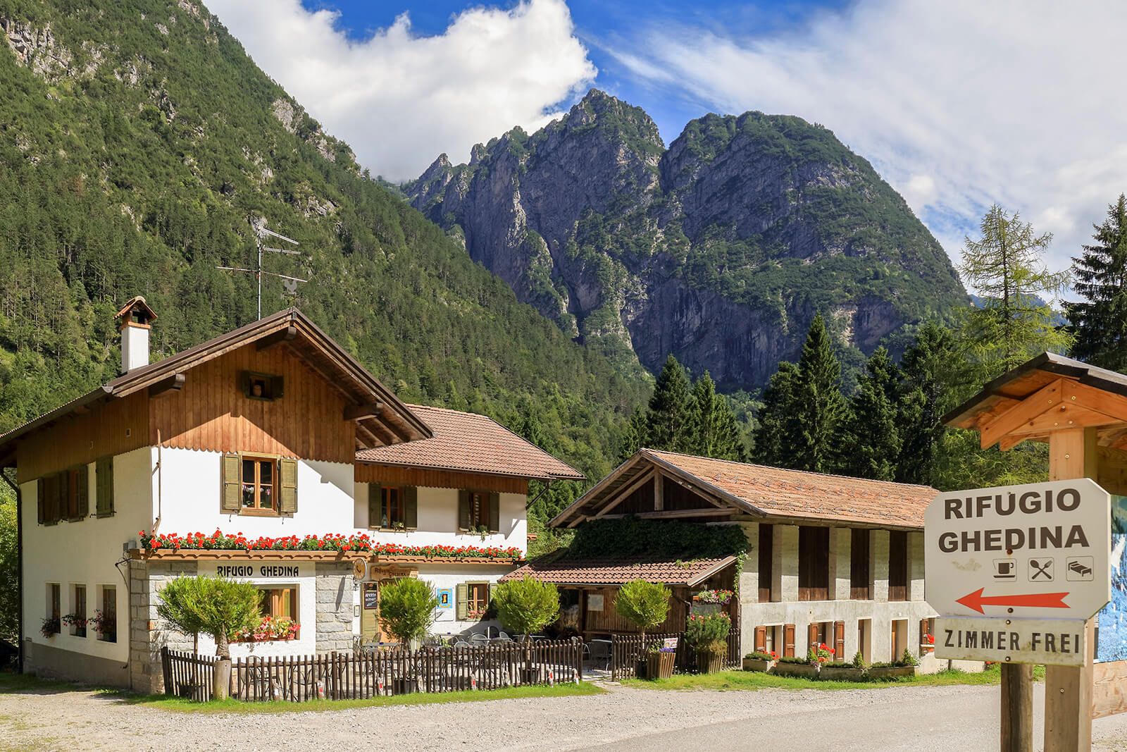 rifugio ghedina