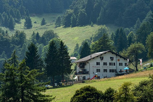 rifugio monte baldo