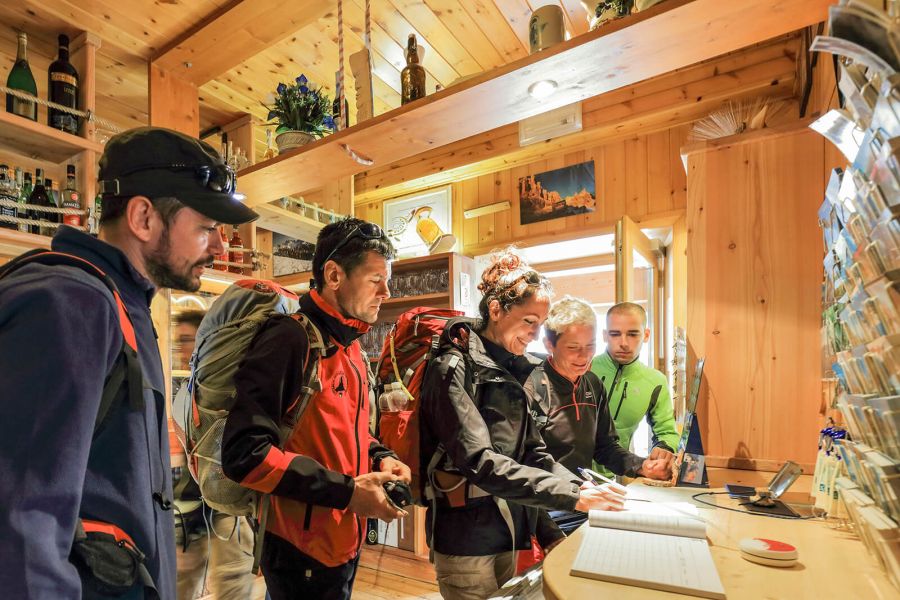 rifugio ff tuckett e q sella